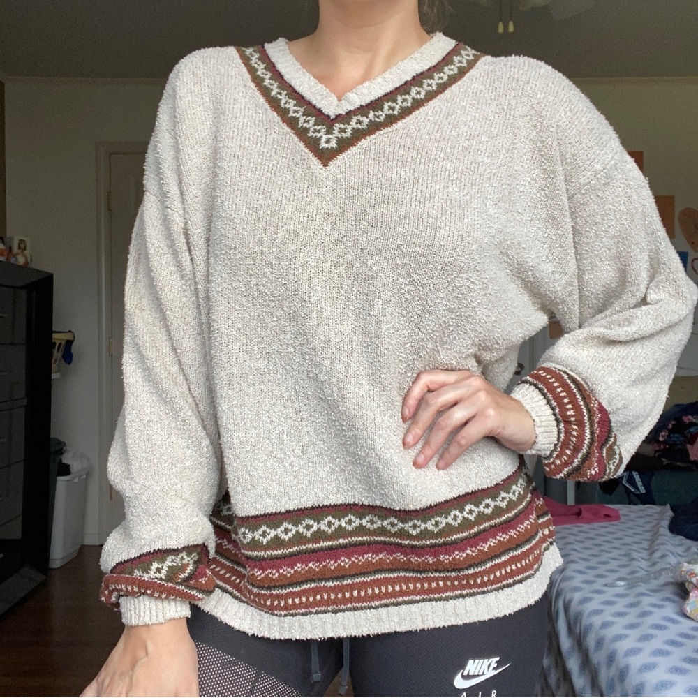 Tommy Hilfiger size large sweater